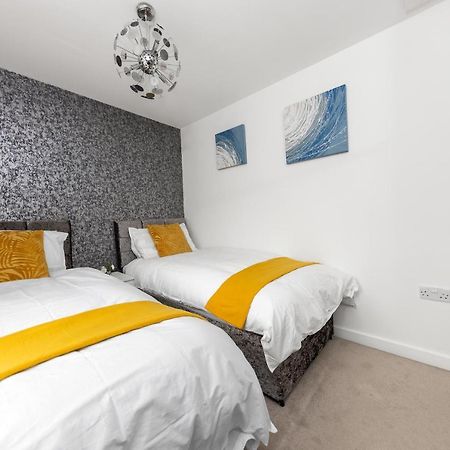 Royal House Wolverhampton - Perfect For Contractors & Large Groups Екстериор снимка
